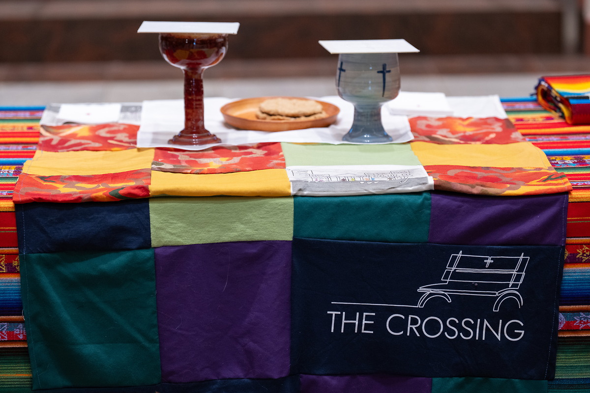 Crossing (16 of 24).jpg