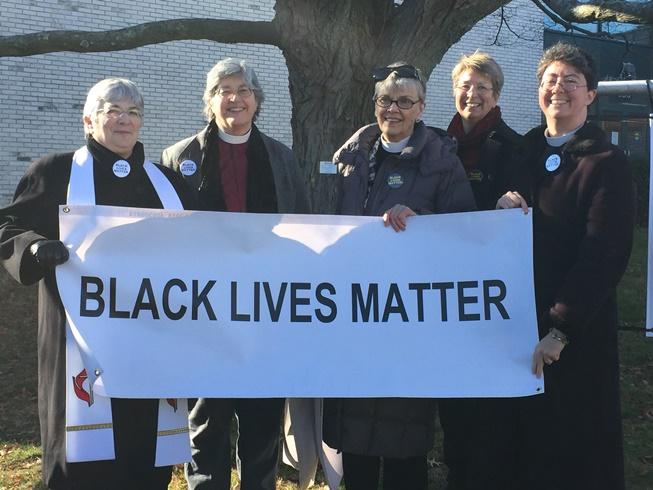 Our Saviour, Arlington responds to vandalism of Black Lives Matter banner 