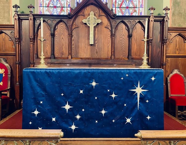 New Advent paraments at St. Paul's Episcopal Church, Dedham
