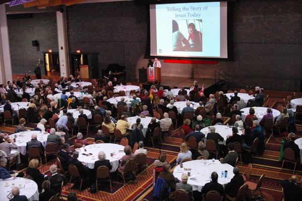 An appreciative audience listens to Marcus Borg discuss his views of Jesus.